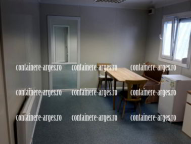 cat costa un container de locuit Arges