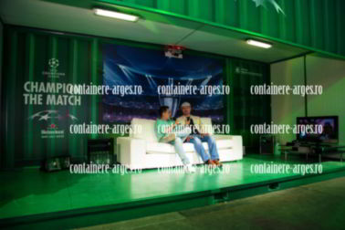 container locuit pret Arges